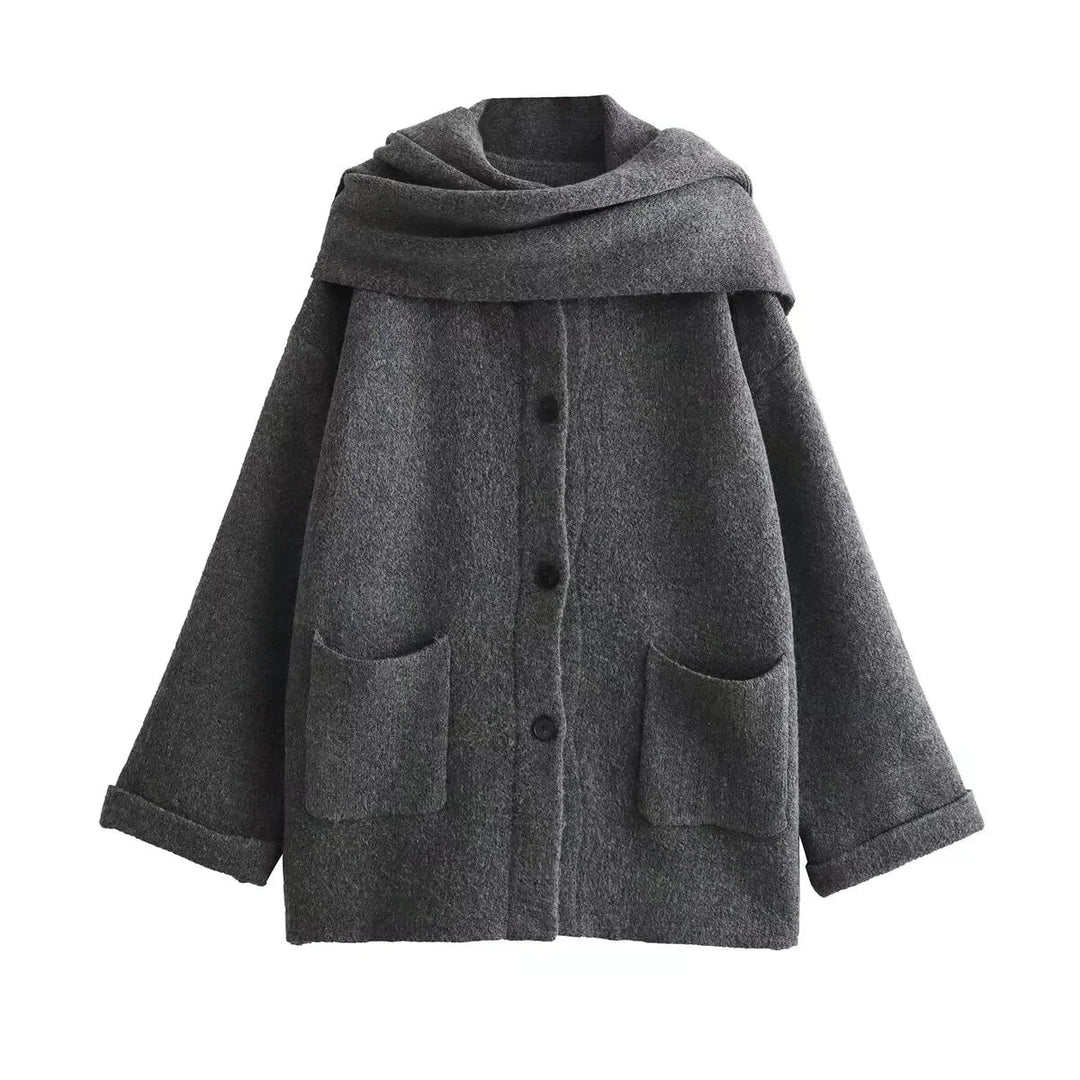 Elegant kvinnors mysiga kappa med integrerad sjal. Stilren ytterkläder för höst & vinter.