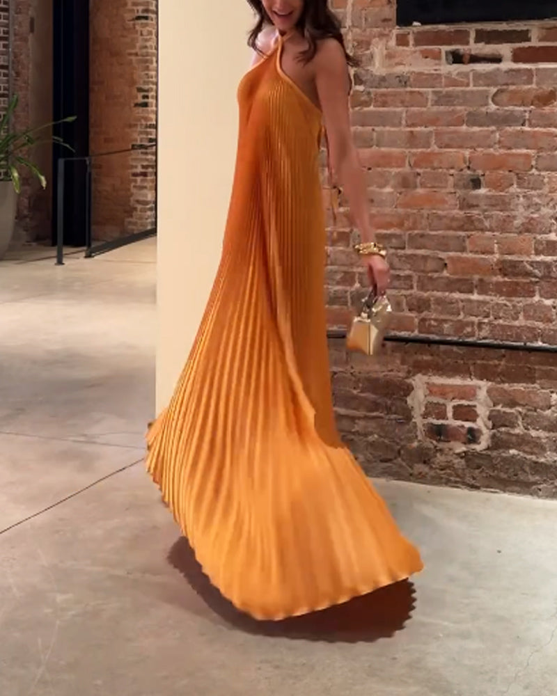 Elegant kvällsklänning för dam. Lång festklänning med sofistikerad stil, idealisk för gala och bröllop.