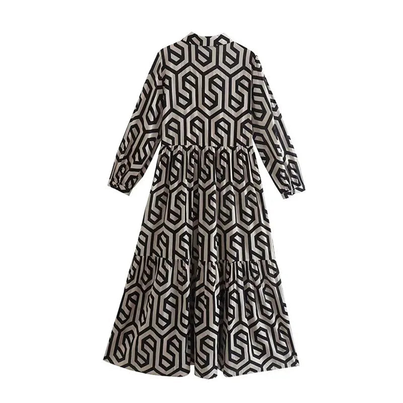 Elegant långärmad festklänning med geometrisk design för kvinnor, bekväm och chic.