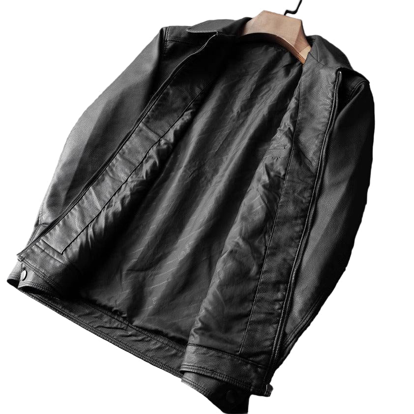 Elegant modern herrjacka med stativkrage och dragkedja, perfekt för höstens smartcasual stil.