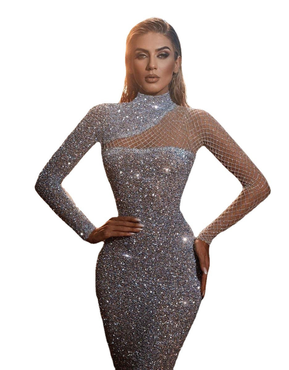 Lyxig paljettklänning för kvinnor med off-shoulder urringning, en elegant festklänning för speciella tillfällen.