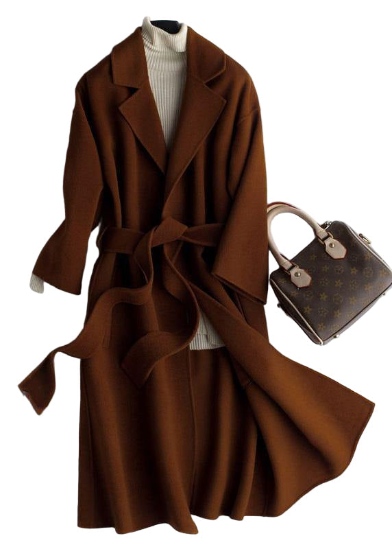 Elegant oversize trench coat för kvinnor med midjeband, perfekt för höst- och vårmode.