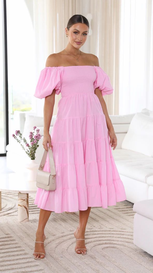 Elegant rosa off-shoulder midi sommarklänning för dam. Perfekt som stilren fest- eller bekväm vardagsklänning.