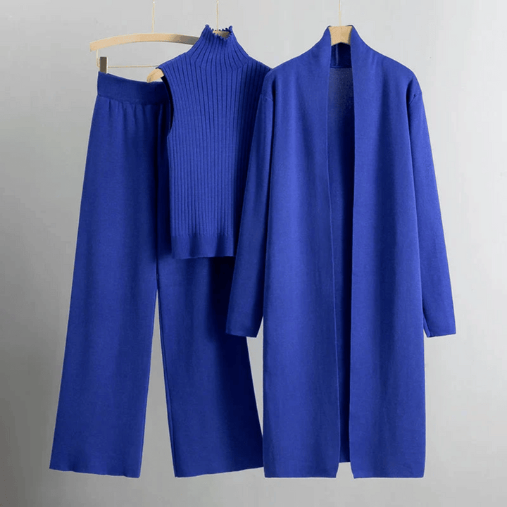 Modernt dambyxset med skräddarsydd passform. En komplett och elegant tre-delad outfit för kvinnor.