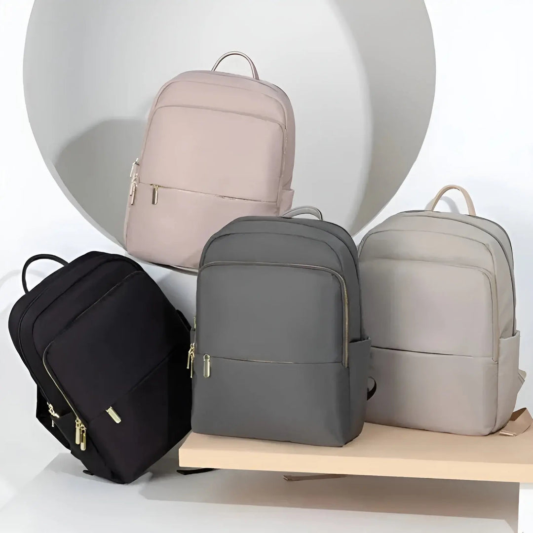 Bekväm Sophia damryggsäck med ergonomisk design. En praktisk och stilfull accessoar för kvinnor.