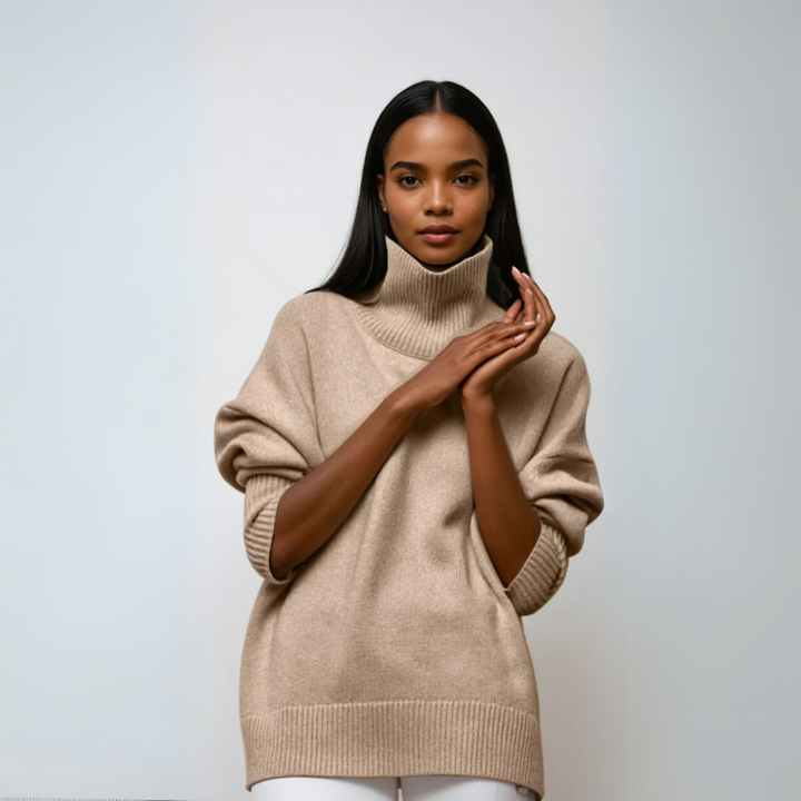 Varm och mysig stickad damtröja med turtleneck. Ett måste för höst- och vintermode, både fest och vardag.