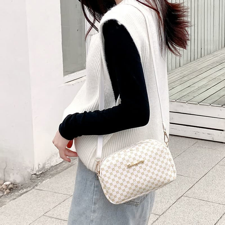 Svart elegant crossbodyväska för kvinnor, praktisk damväska. Mångsidig axelväska som present.