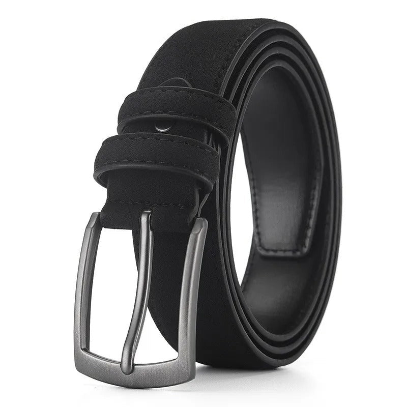 Stilrent brunt läderbälte för män, tidlös accessoar som lyfter vardags- och festoutfits.