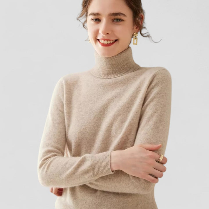 Klassisk damtröja med turtleneck, tidlös design för kvinnor som söker stil och värme i mode.