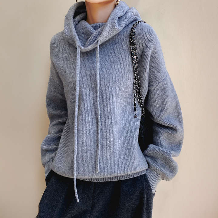 Mångsidig turtleneck damtröja i mjukt material, perfekt för vardagsmode och elegant stil året om.