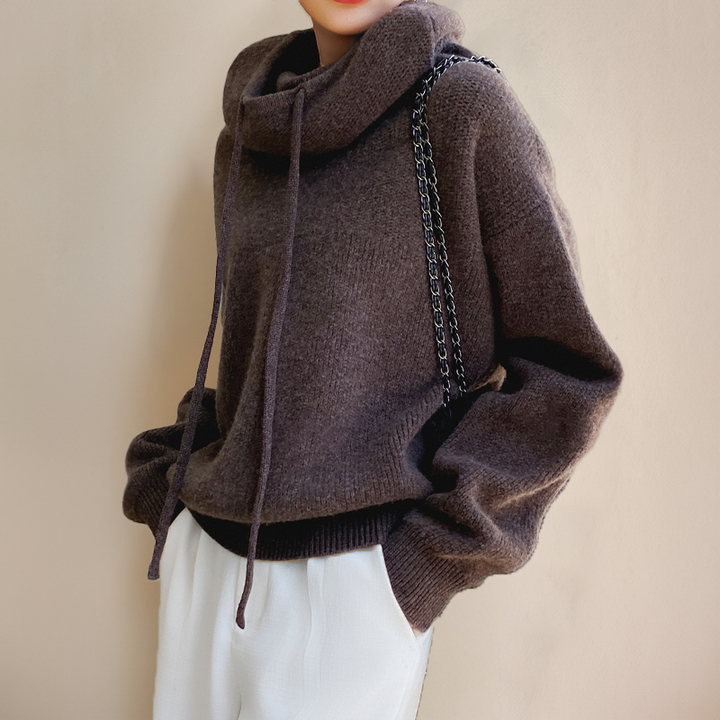 Mysig och elegant turtleneck damtröja, perfekt för kalla höstkvällar och vinteraktiviteter.