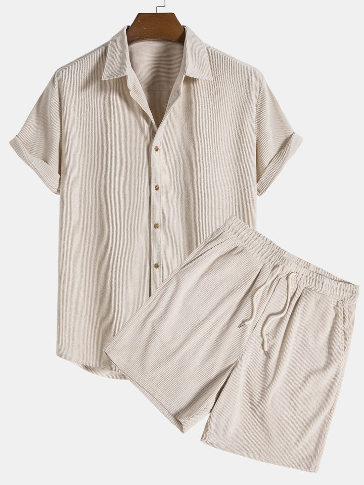 Elegant tvådelat set för män, perfekt för både vardag och fest. Komplett herrkläder med bekväm passform.