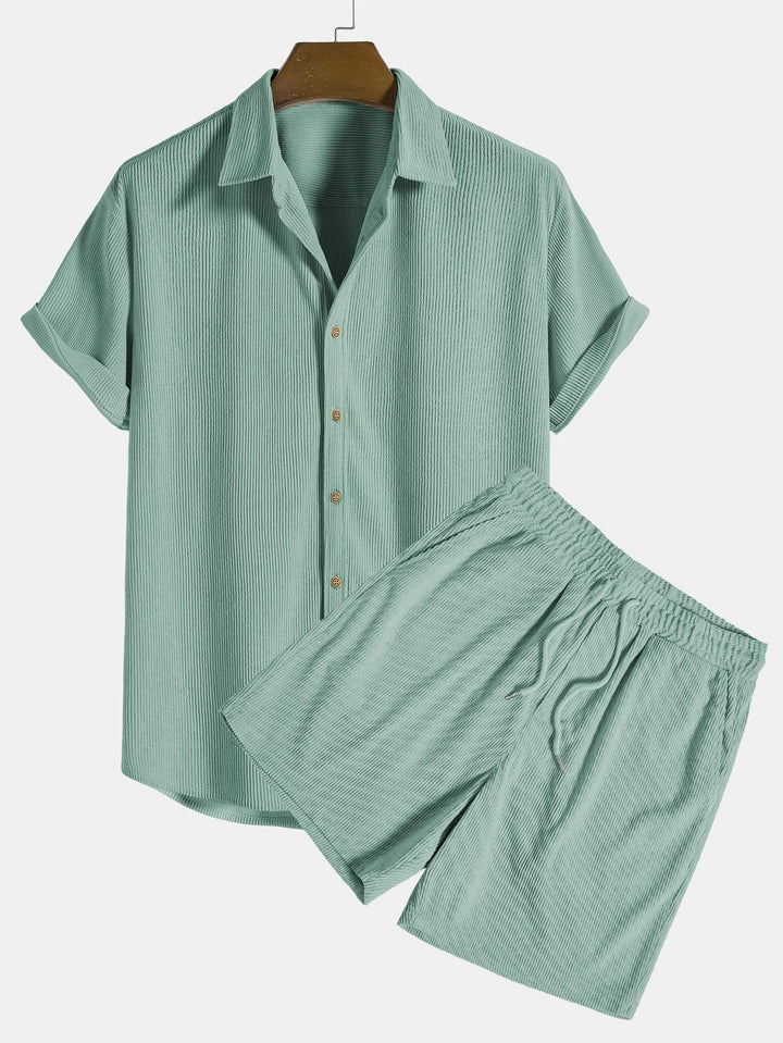 Formell tvådelad herrklädsel, idealisk för fest och finare tillfällen. Elegant set med stilren look.