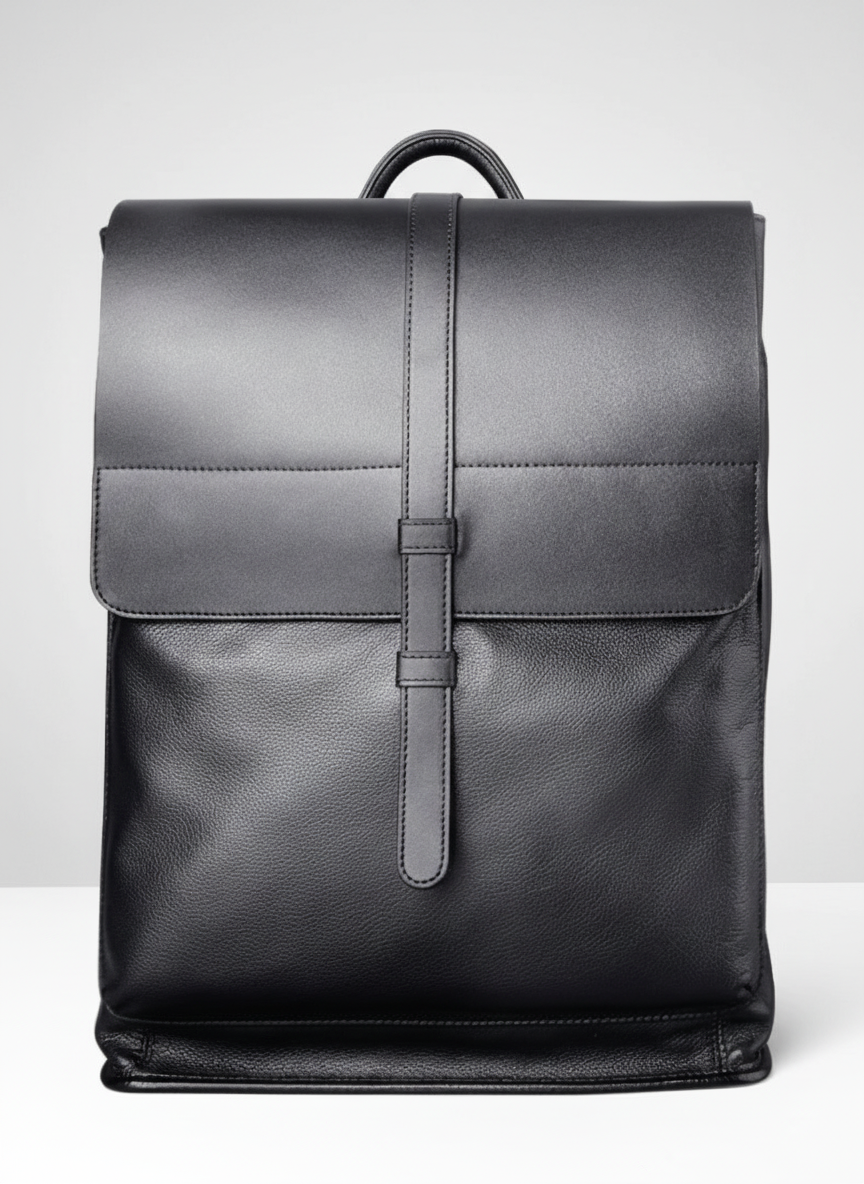 Stilren läder laptopväska, unisex. Idealisk som skolväska, resväska eller elegant kontorsväska.