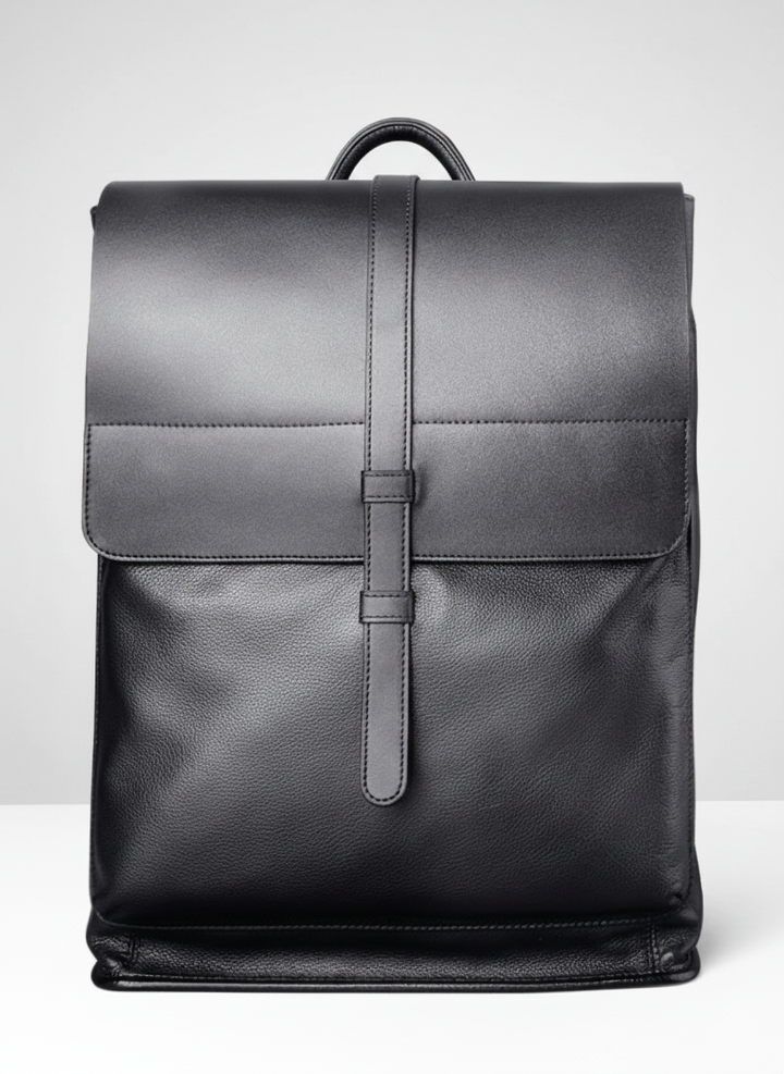 Stilren läder laptopväska, unisex. Idealisk som skolväska, resväska eller elegant kontorsväska.