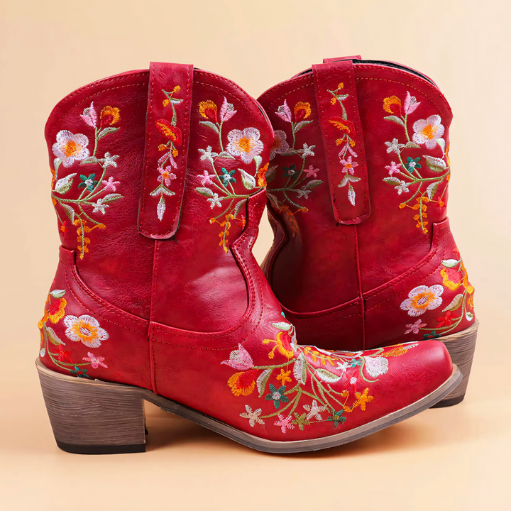 Bekväma och eleganta vintage cowgirlstövlar för dam, en tidlös stil för varje tillfälle.