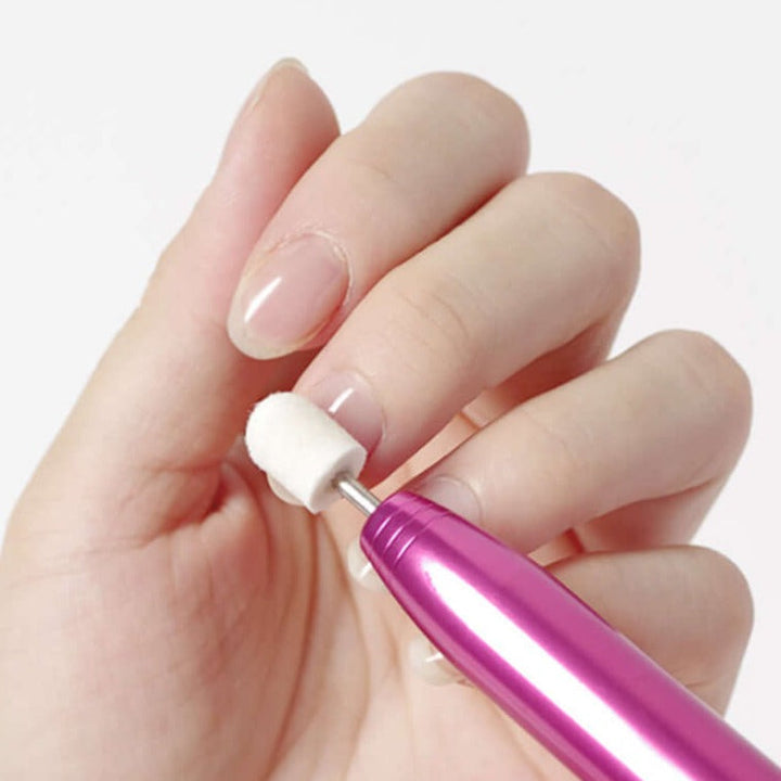 Användarvänlig elektrisk nagelfil, perfekt för nybörjare inom nagelvård och skönhet.