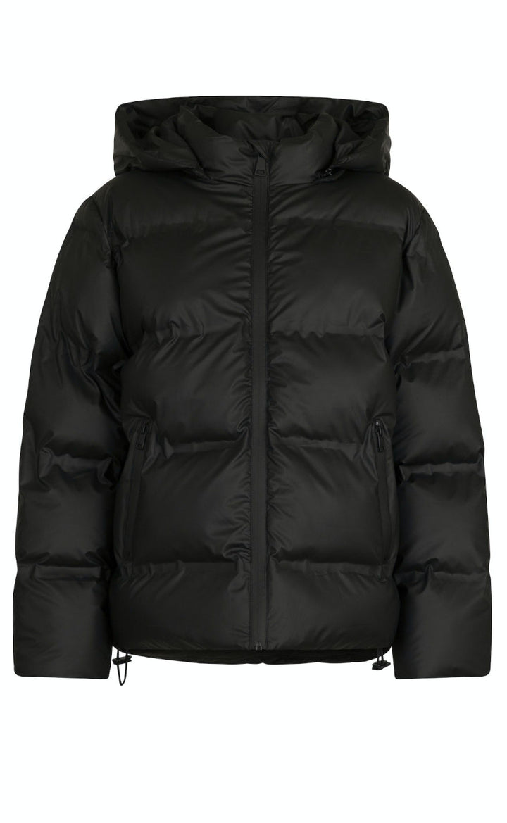 Modern damvinterjacka, stilren design. Mångsidig och varm ytterplagg för vardag och utomhus.