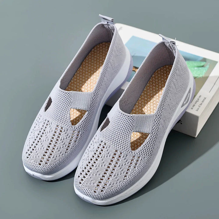 Bekväma damsneakers med lätt sula. Andningsbara fritidsskor, perfekta vardagsskor för optimal komfort.
