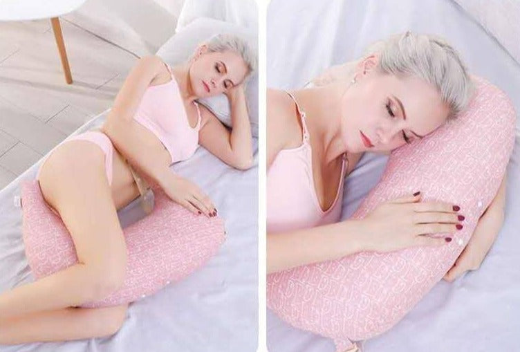 Amningskudde med justerbart spänne för att passa olika kroppsformer, ergonomisk design.