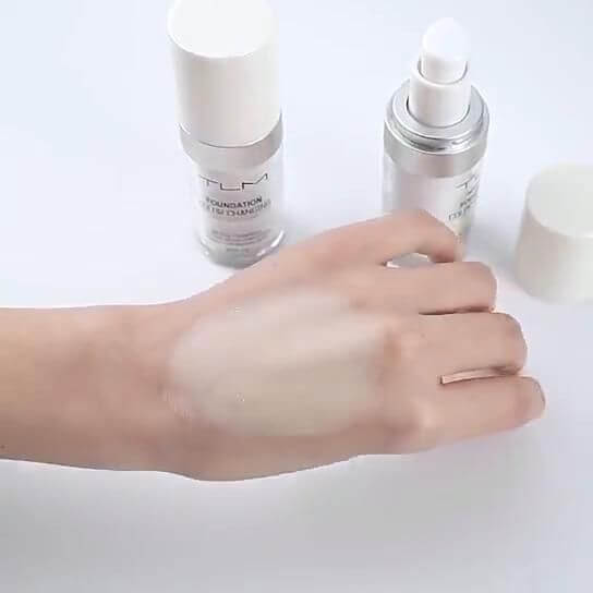 Skönhetsfoundation för kvinnor, 30 ml, med SPF15 och färgskiftande formula för skydd och lyster.