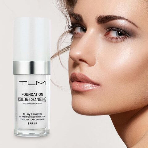 Hudvårdsfoundation, 30 ml, som skiftar färg, ger medium täckning och passar alla hudtyper.