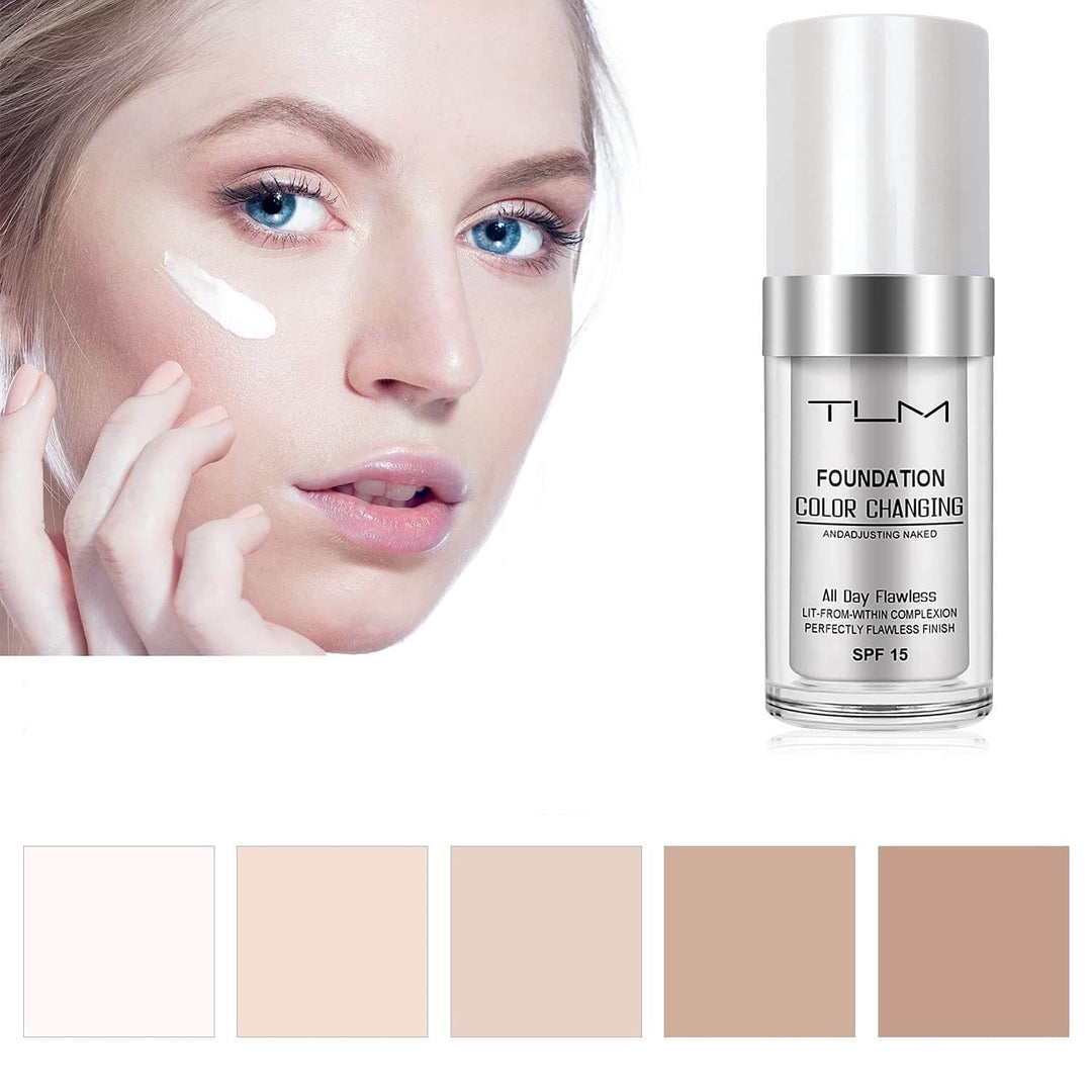 Kvinna applicerar färgskiftande foundation, 30 ml, för en jämn och felfri makeupbas.