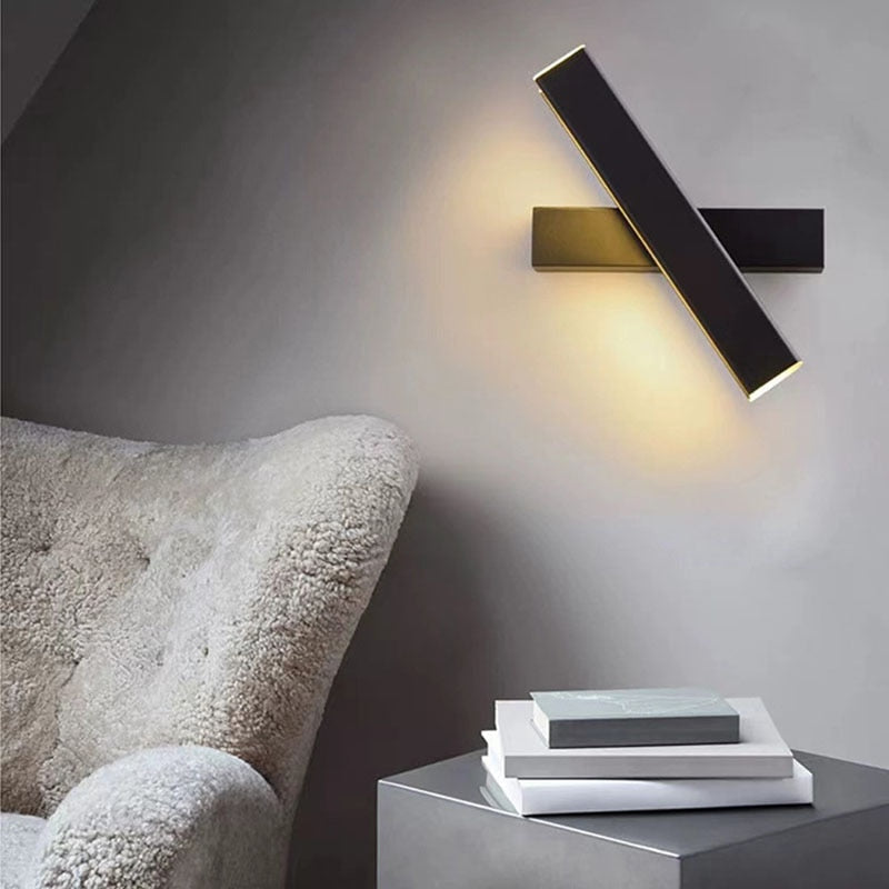 Flexibel LED-vägglampa, 360° roterbar. Modern designbelysning för hemmet.