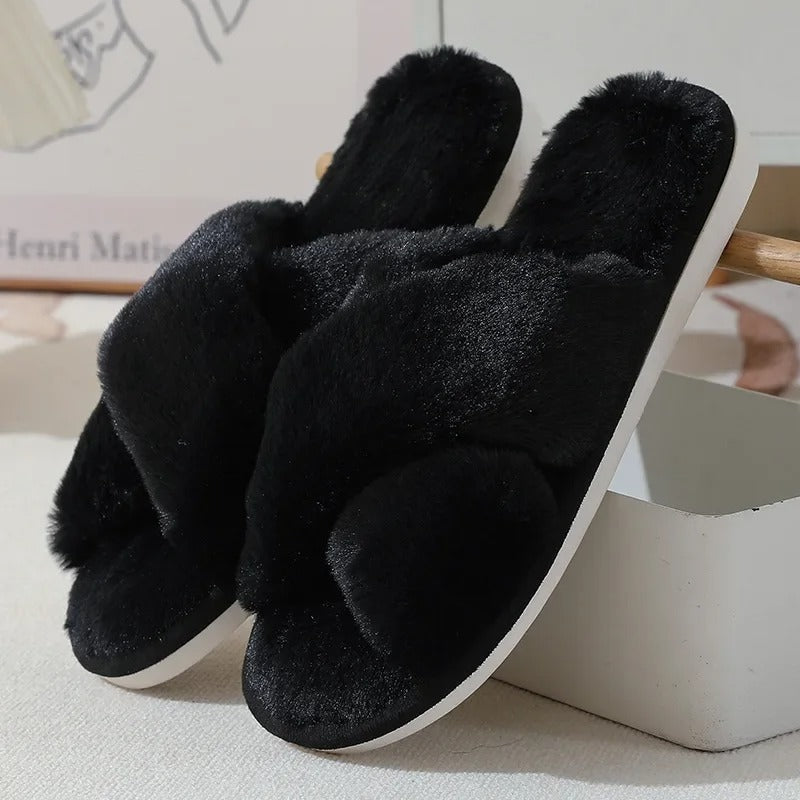 Fina mjuka inomhusskor, en utmärkt presentidé för damer som älskar fluffig komfort.
