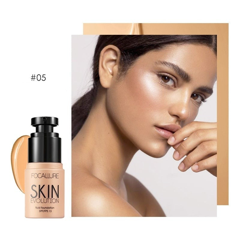 Skyddande flytande foundation med SPF för frisk och jämn hy.