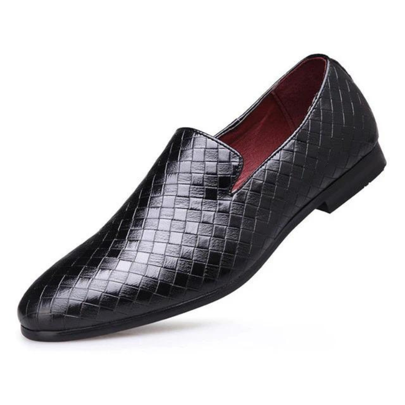 Eleganta slipon herrskor med vävd struktur, perfekta för affärsmöten eller en dressad kväll.