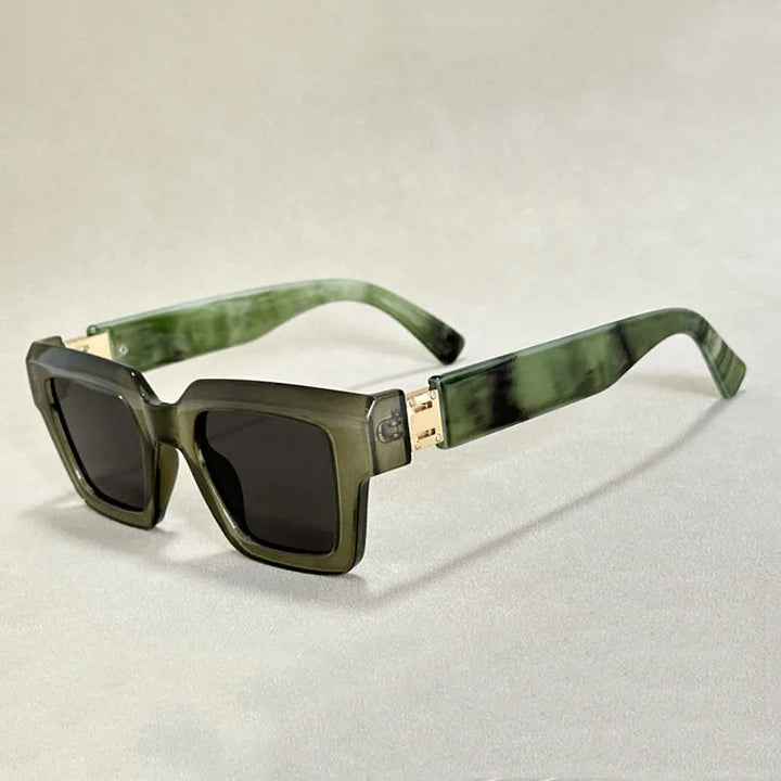 Njut av sommaren med unisex retrosolglasögon; fyrkantig design, UV400 & fotokromatiska linser.