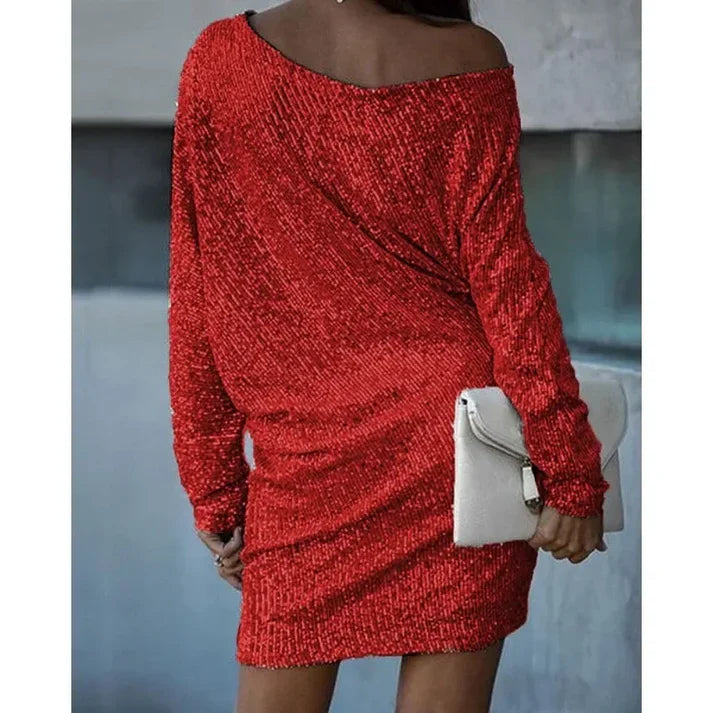 Elegant off-shoulder miniklänning med paljetter för kvinnor. Festlig och trendig.
