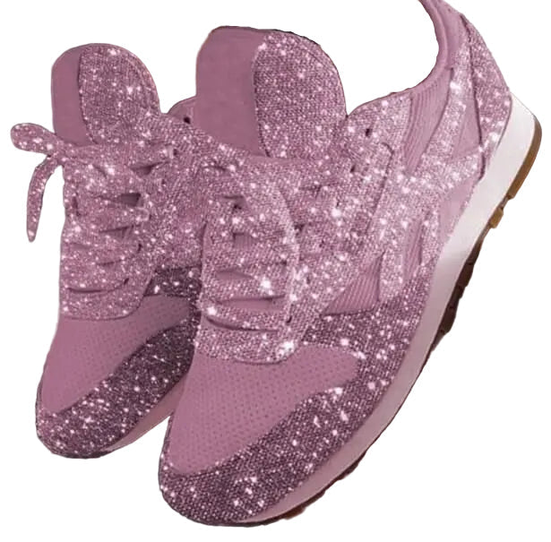 Lyxiga glittrande kvinnors sneakers som festskor. Trendiga och bekväma för en unik stil.