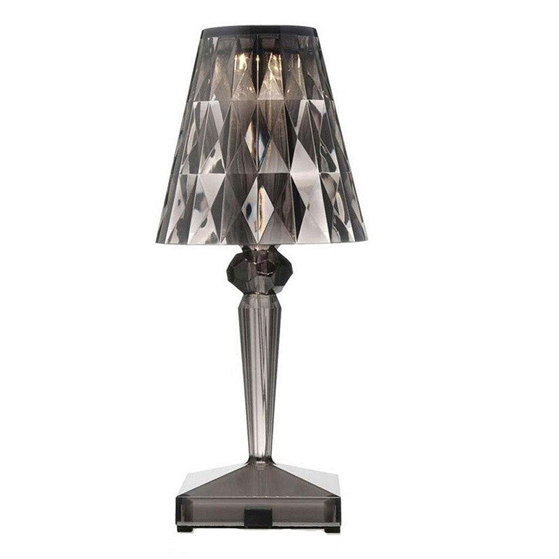 USB-laddad LED-lampa med touch, i glittrande diamantdesign av akryl, för modern och dekorativ belysning.