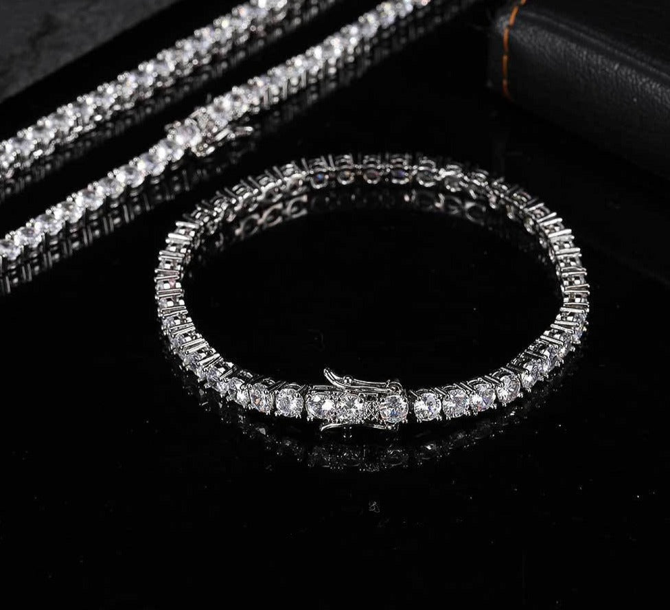 Glittrande unisex zirkonarmband för elegans. Perfekt vardagssmycke eller presenttips.