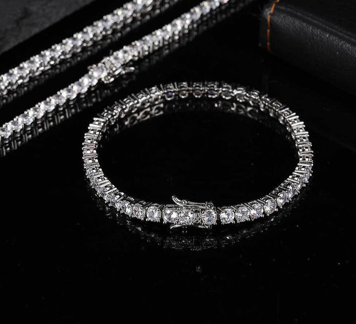 Glittrande unisex zirkonarmband för elegans. Perfekt vardagssmycke eller presenttips.