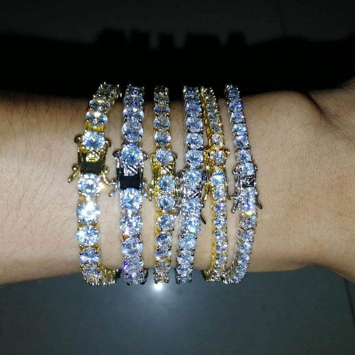 Elegant och glittrande unisex zirkonarmband. Ett stilrent smycke som passar till allt.