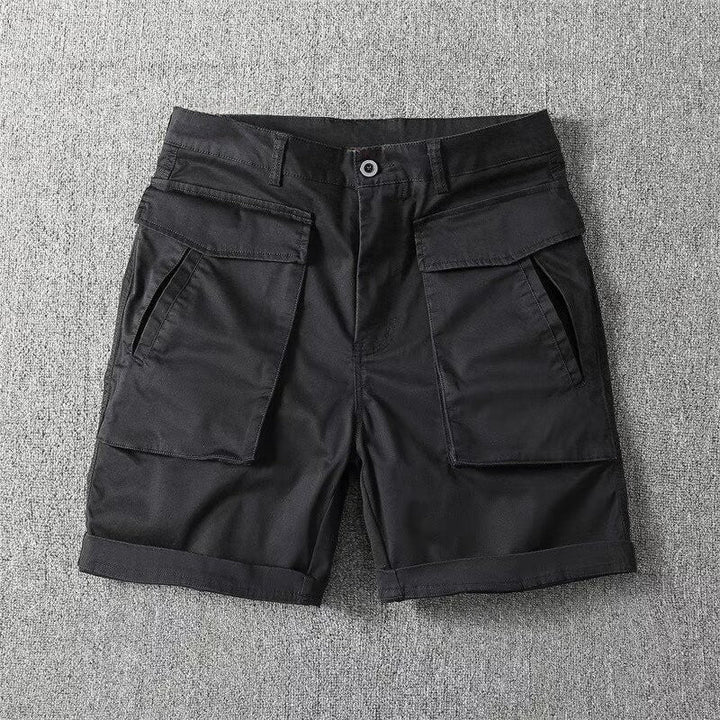 Robusta herrars cargoshorts med flera praktiska fickor, designade för funktionell stil och komfort.