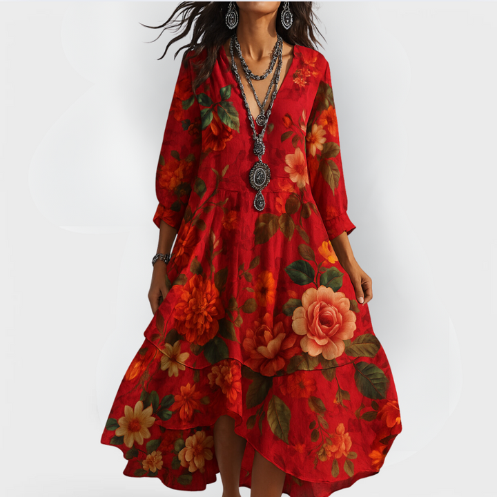 Röd elegant boho damklänning med V-ringning, idealisk för sommarstil och bekväma dagar i solen.