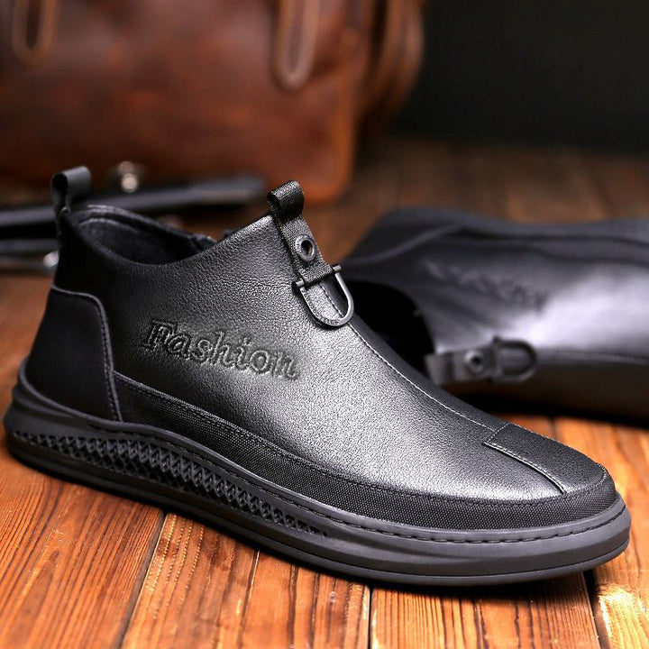 Bekväma slip-on ankelstövlar för herr. Idealiska vardagskängor med komfort.