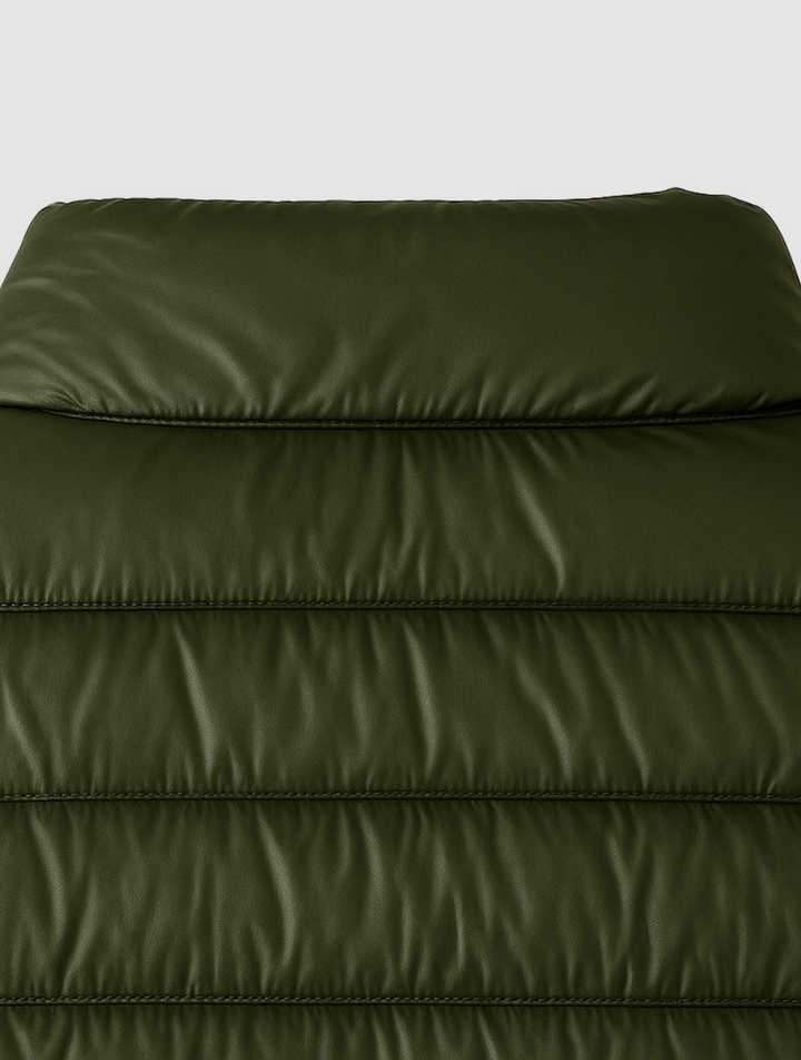 Quiltad herr bodywarmer i minimalistisk stil, lättvikt och komfortabel väst för vår och höst. Modernt ytterplagg.
