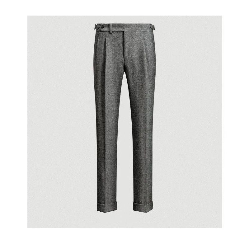 Mångsidiga grå fritidsbyxor för herrar. Avslappnade vardagsbyxor i modern design, idealiska för casual herrmode.