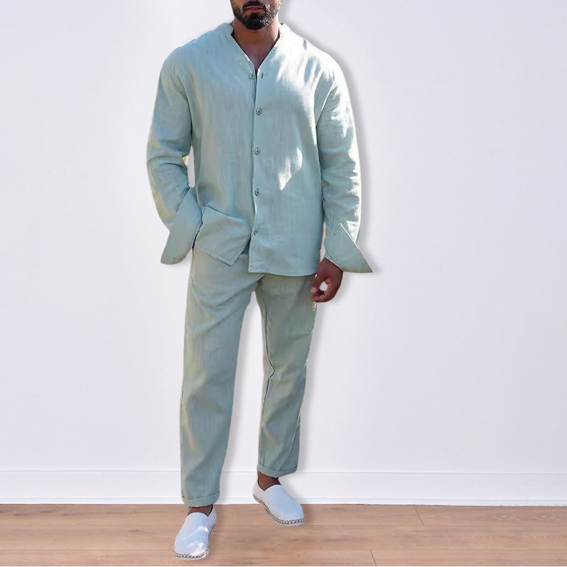 Herr Fritidsset: Elegant Långärmad Skjorta & Komfortabla Byxor. Perfekt för herr mode och vardagsstil.