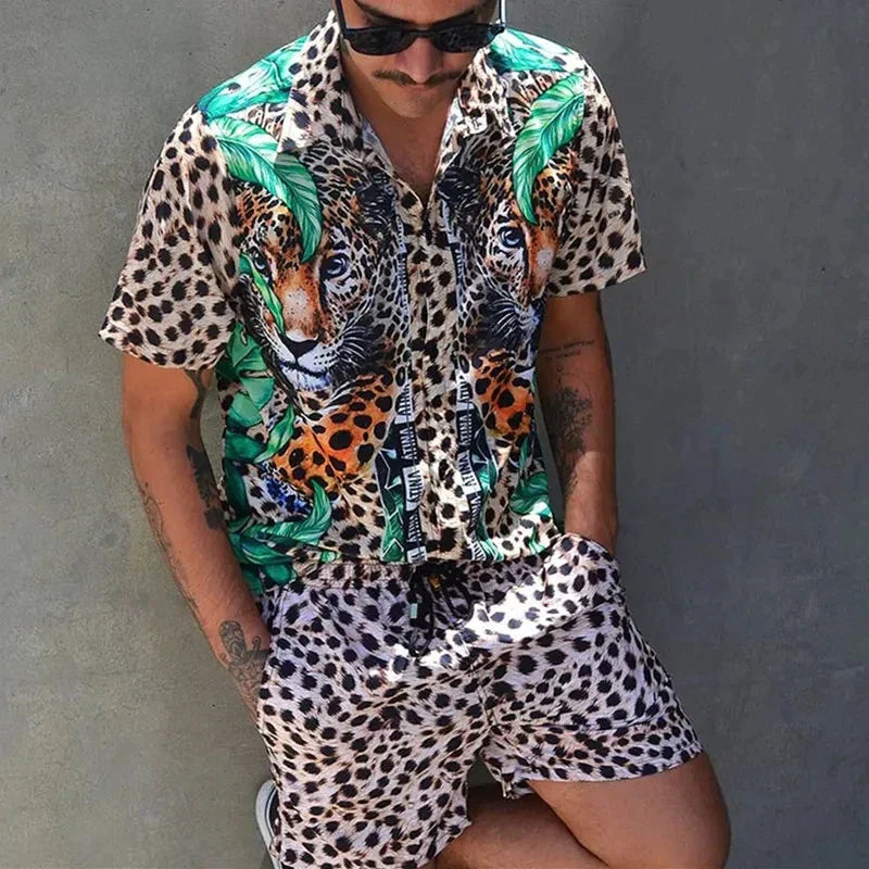 Bekväma 3D-tryckta strandshorts & matchande topp. Idealiskt herr fritidskläder för varma sommardagar.