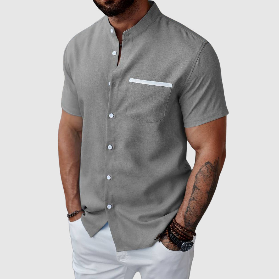 Bekväm herr Henley t-shirt med knappar & bröstficka, perfekt för avslappnad sommarstil.