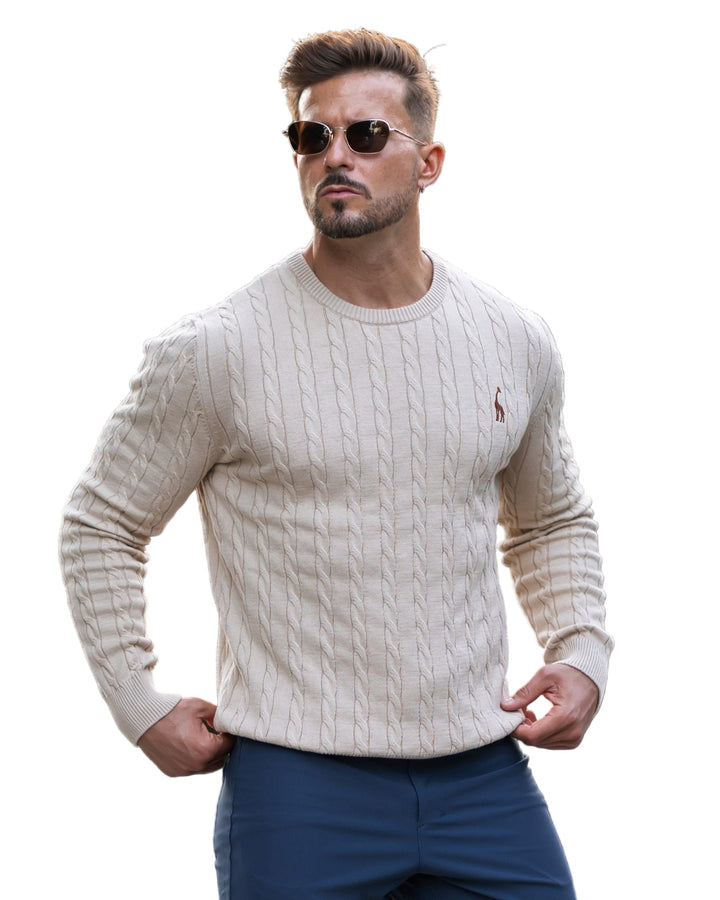 Herr kabelstickad tröja i mörkblå bomullsblandning för höstmode. Klassisk & bekväm pullover.