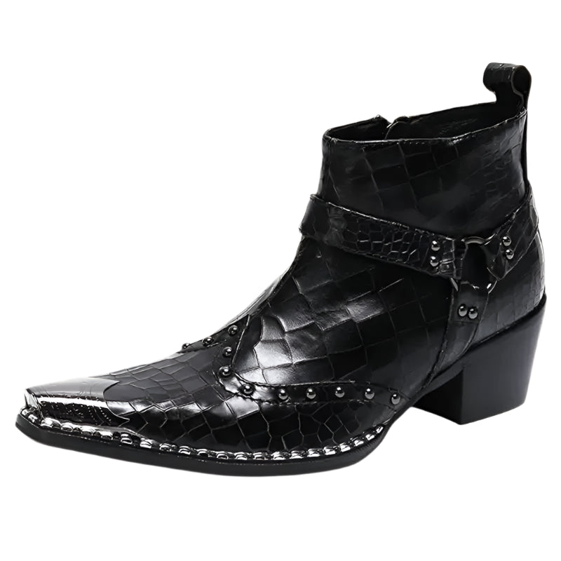 Herr korta cowboyboots med unikt krokodilltryck och praktisk dragkedja. Eleganta stövlar för vardagsstil.