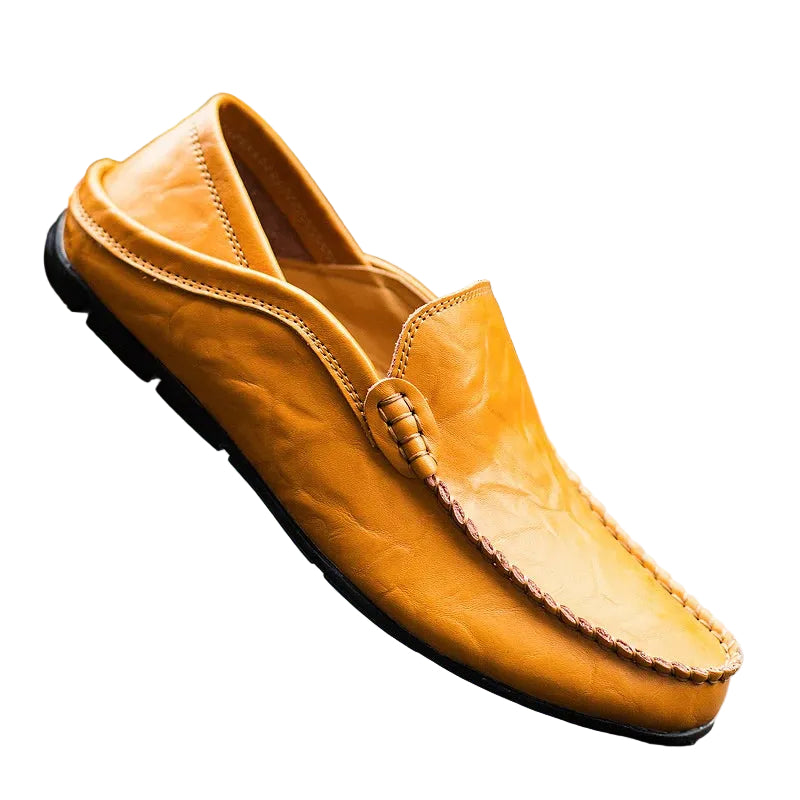 Herr loafers i klassisk design, perfekta för tidlös stil och komfort.