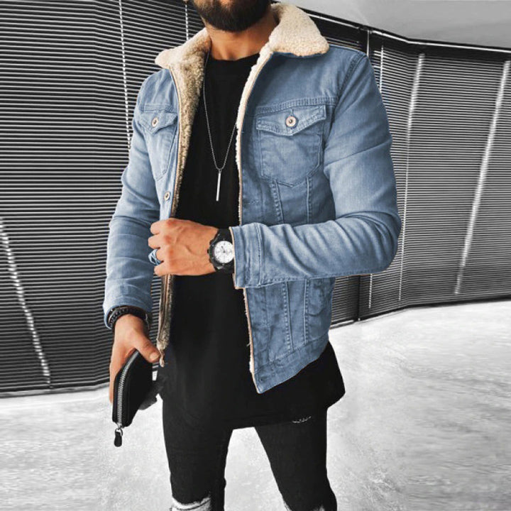 Herrjacka modern casual stil, bekväm och mångsidig vardagsjacka, ett stilrent ytterplagg för män.